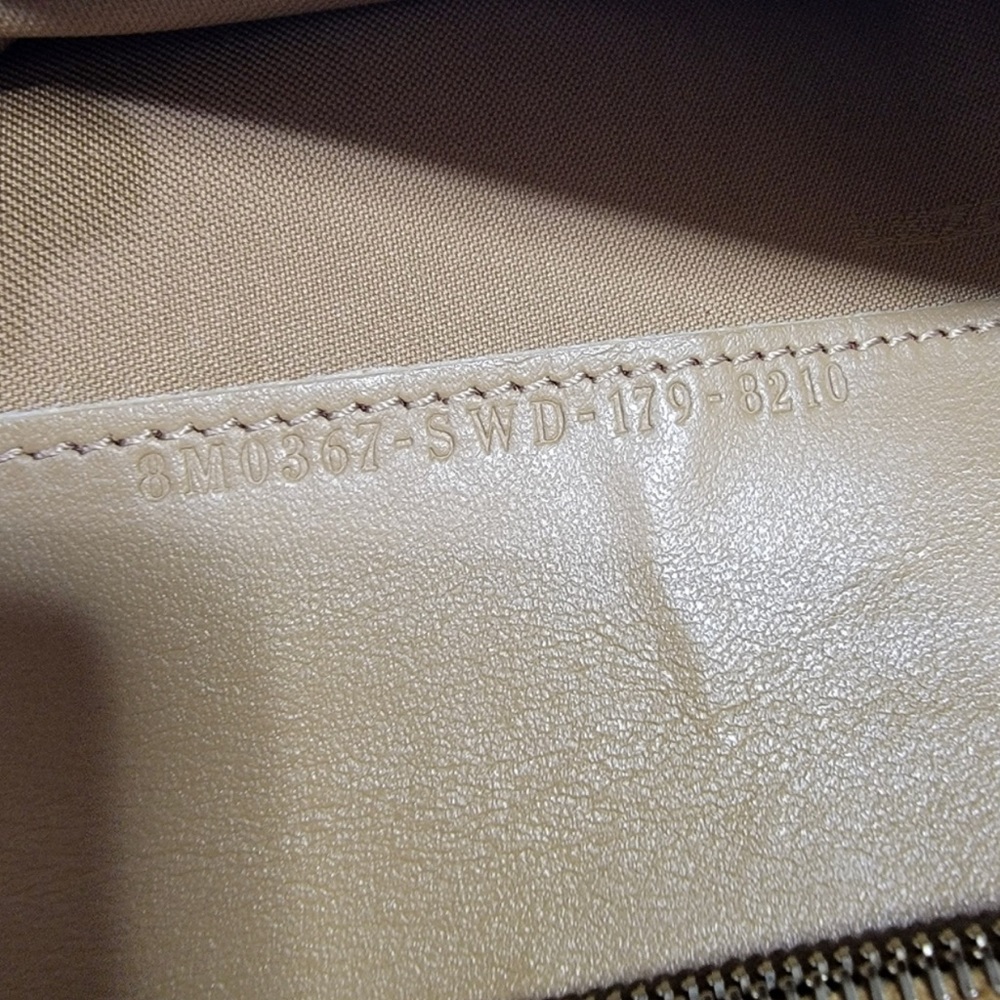 Authentic Fendi Wallet - Picture 8 of 11